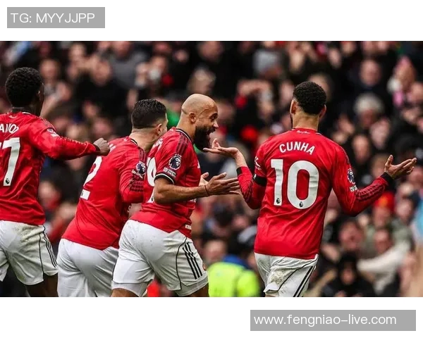 英超激战：里昂狂胜曼联6-2红牌事件引发全场热议与数据分析