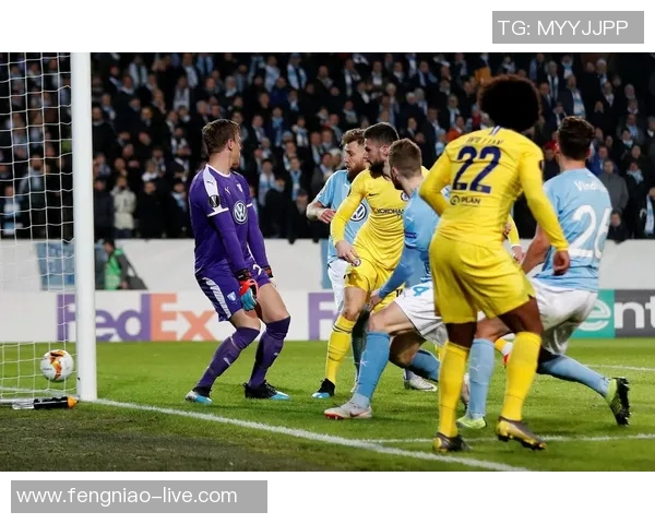 欧联杯精彩对决切尔西与里昂战成平局乌龙球成比赛转折点分析